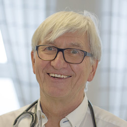 Dr. med. Ulrich Hauer 